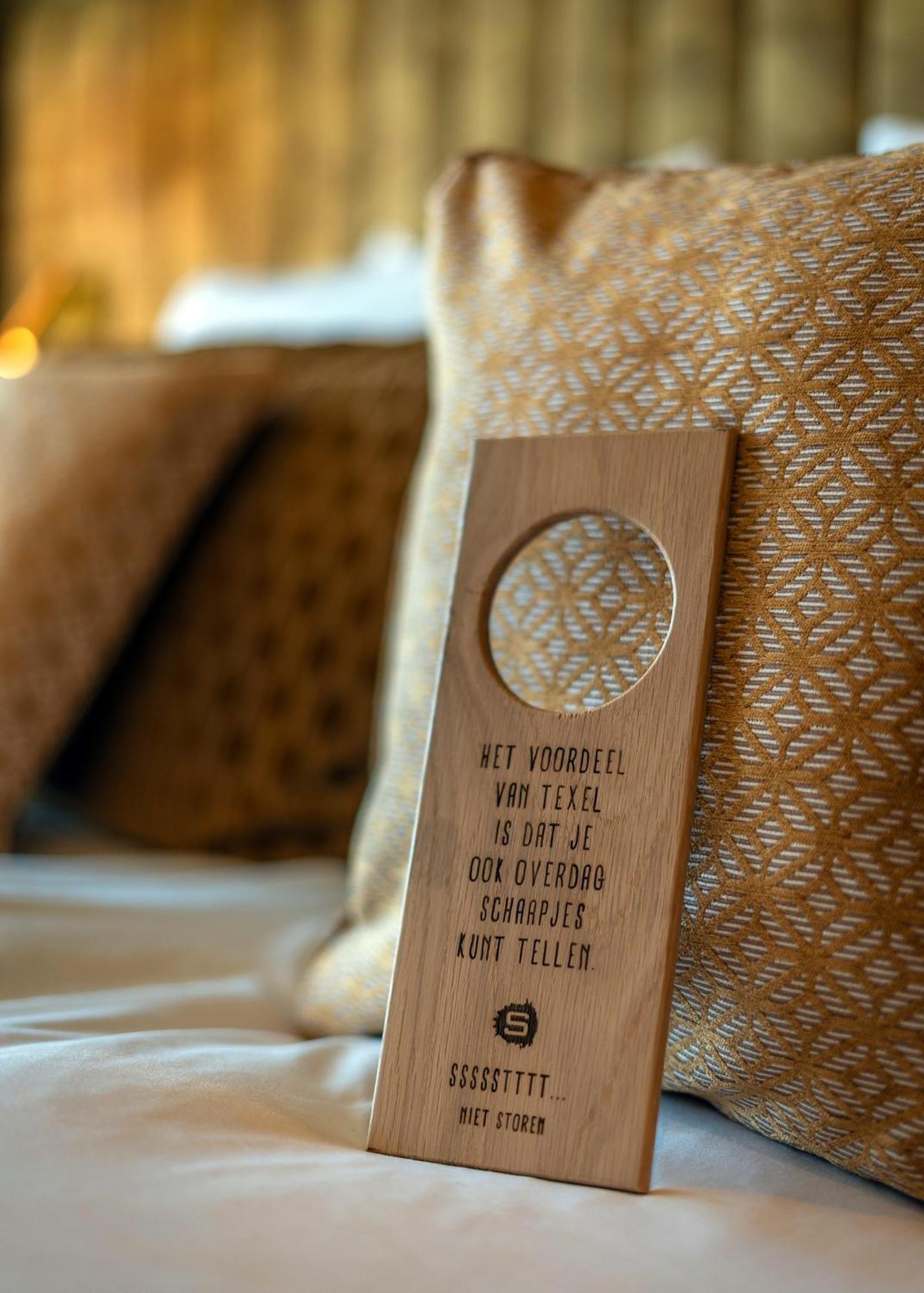 Boutique Hotel De Smulpot Den Burg Ngoại thất bức ảnh